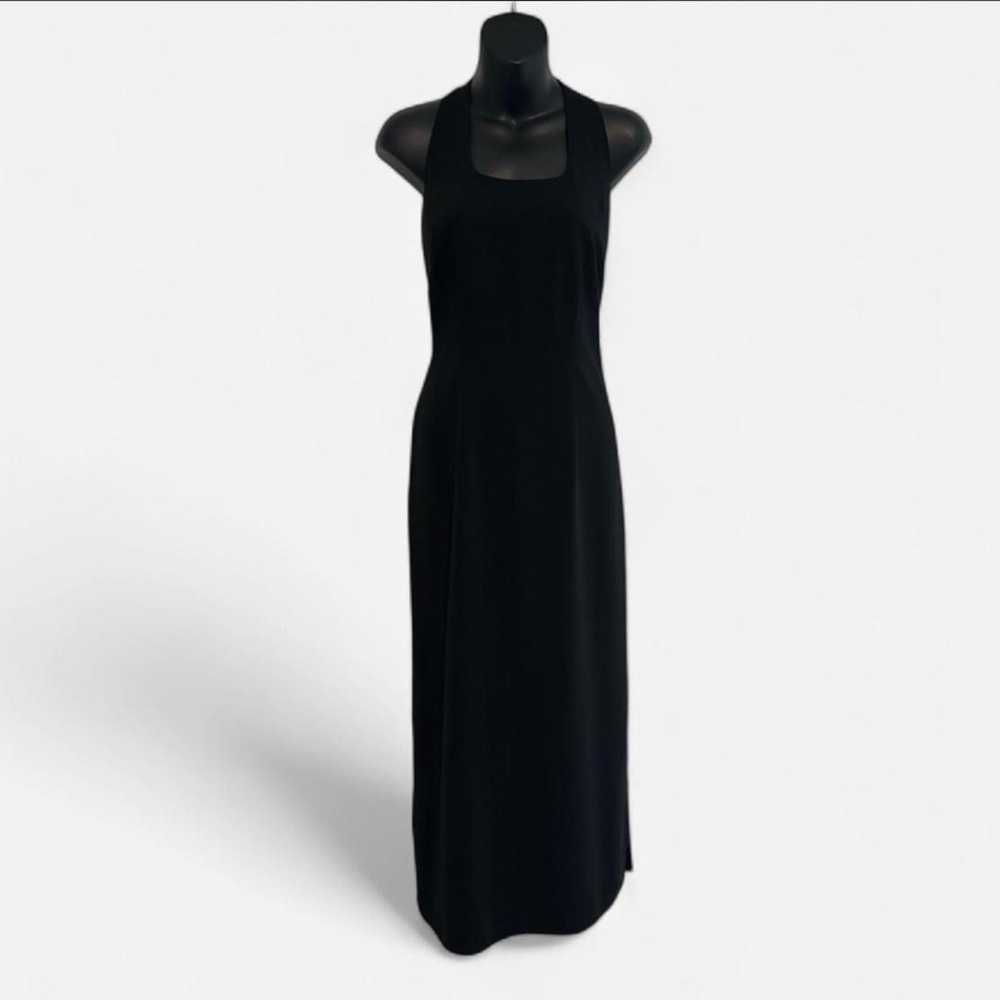 Vintage AGB Halter Neck Dress – Structured Waist, Classic Cut